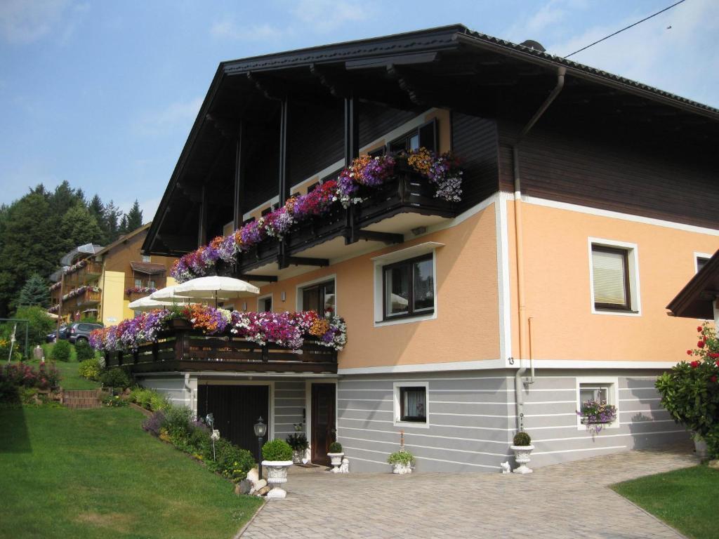 Gaestehaus Stroitz Drobollach am Faakersee Eksteriør bilde