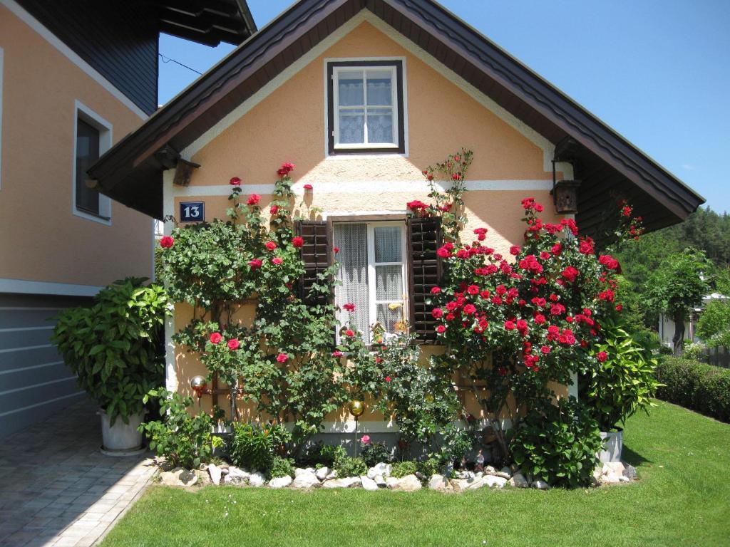 Gaestehaus Stroitz Drobollach am Faakersee Eksteriør bilde